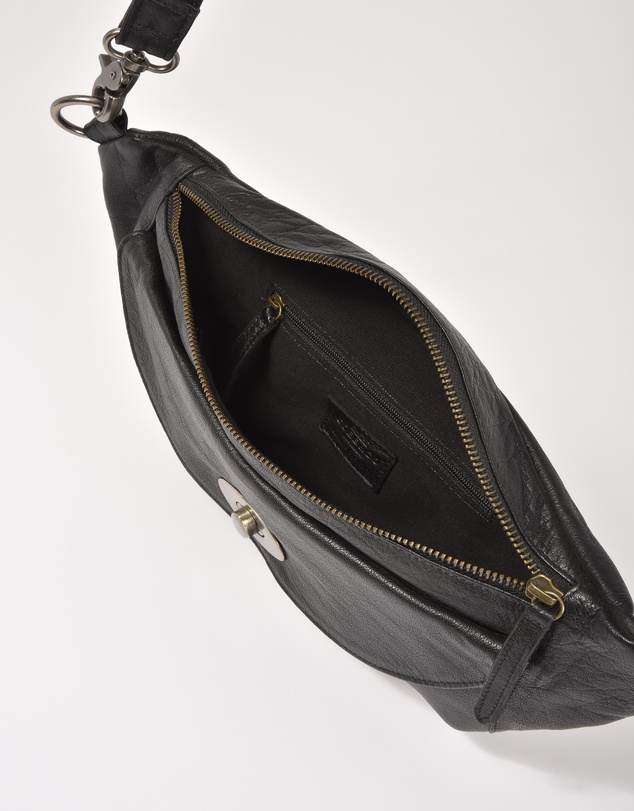 Cobb & Co - Dickson Leather Crossbody Bag