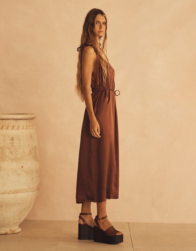 AUR OCEA - Silk V Slip Dress