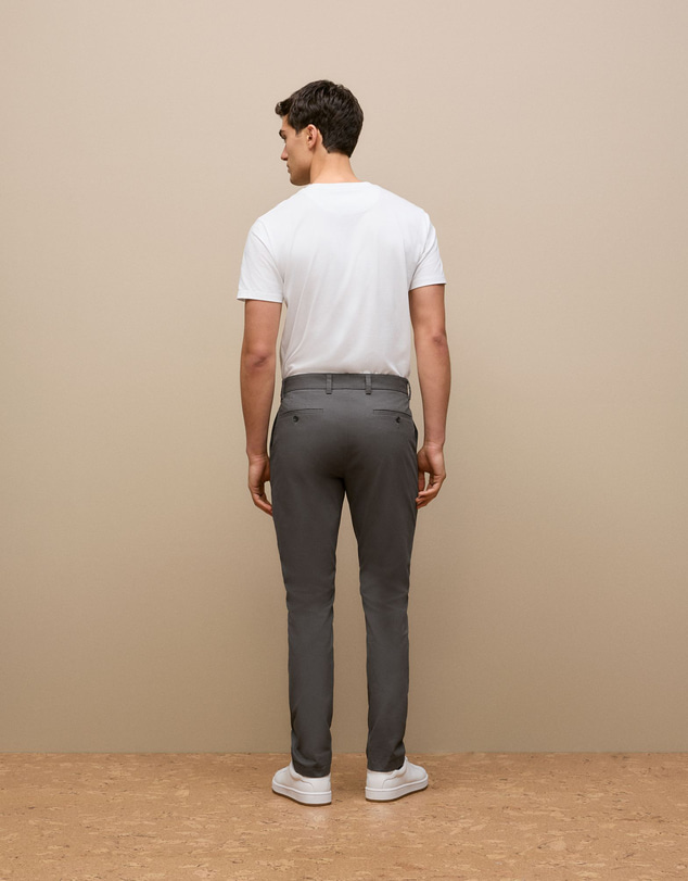 Trenery - Slim Fit Chino Pant in Charcoal