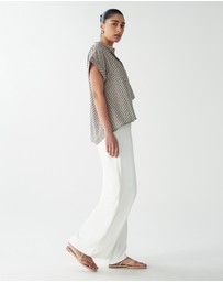 Willa - Taurus Shirt