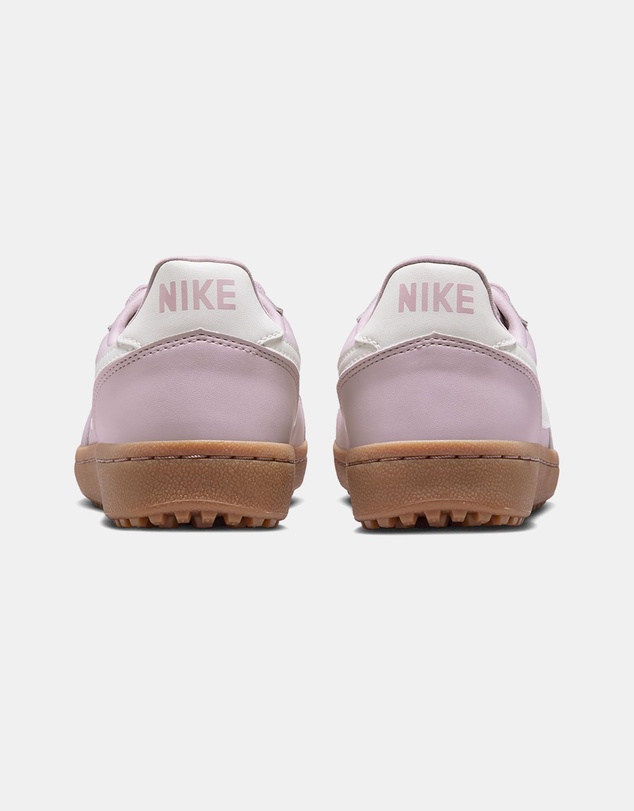 Nike - Field General - Women's
