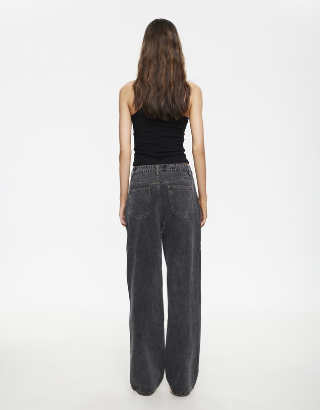Lioness - Divine Jeans - ICONIC EXCLUSIVE