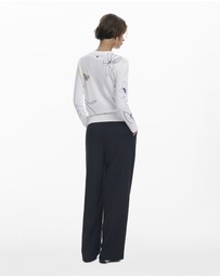 Desigual - Fine sweater with floral strokes