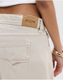 BDG By Urban Outfitters - Kayla Cocoon Jeans