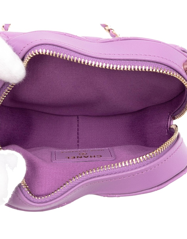 Chanel - Pre-Loved Mini Lambskin CC in Love Heart Crossbody