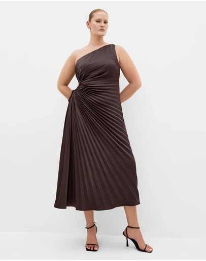 City Chic - Aliza One Shoulder Pleat Maxi Dress