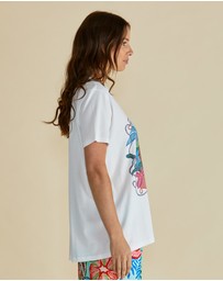 Betty Basics - Ellia Crew Tee