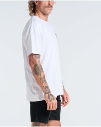 Vacancy Co - Club Dread Tee