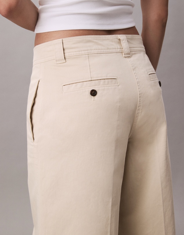 Calvin Klein - Relaxed Straight Chino Pants