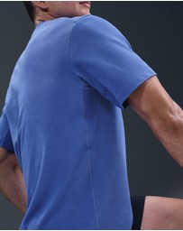 Nike - Primary Dri-FIT Short-Sleeve Versatile Top