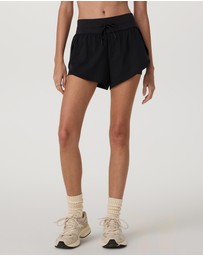 Vuori - Daily Speed Shorts 2.5