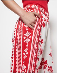 Commonry - Nadia Pant