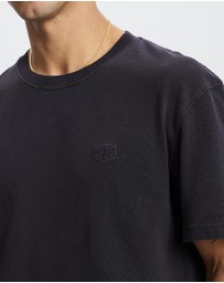 Deus Ex Machina - Shield Garment Dyed Tee