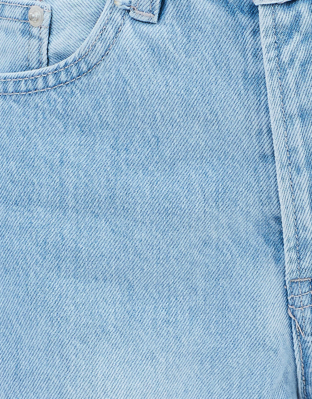 Assembly Label - Fray Jeans