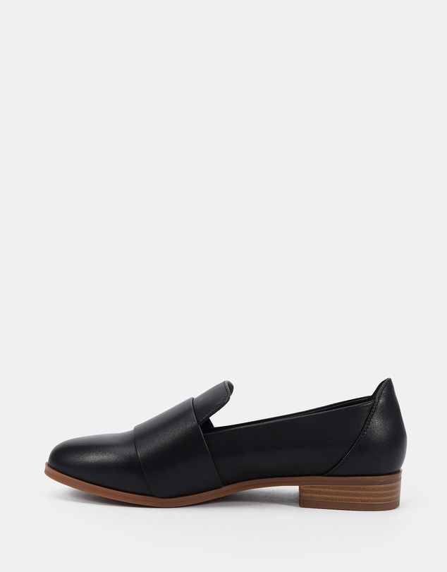 Clarks - Blythe Black