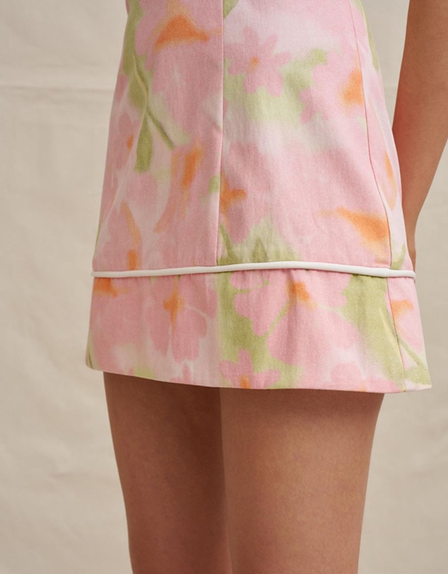 BY JOHNNY. - Azalia Floral V-Front Mini Dress