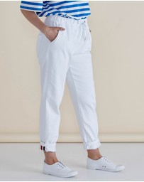 Betty Basics - Brooks Jean