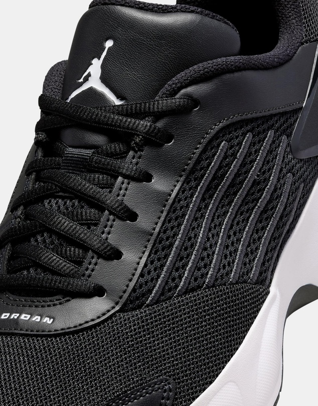Nike - Jordan Trunner Flow - Men's