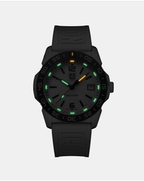 Luminox - Luminox Pacific Diver Ripple Diver Watch