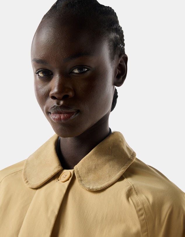 Hunter - Women’s Originals Rain Mac in Warm Sand