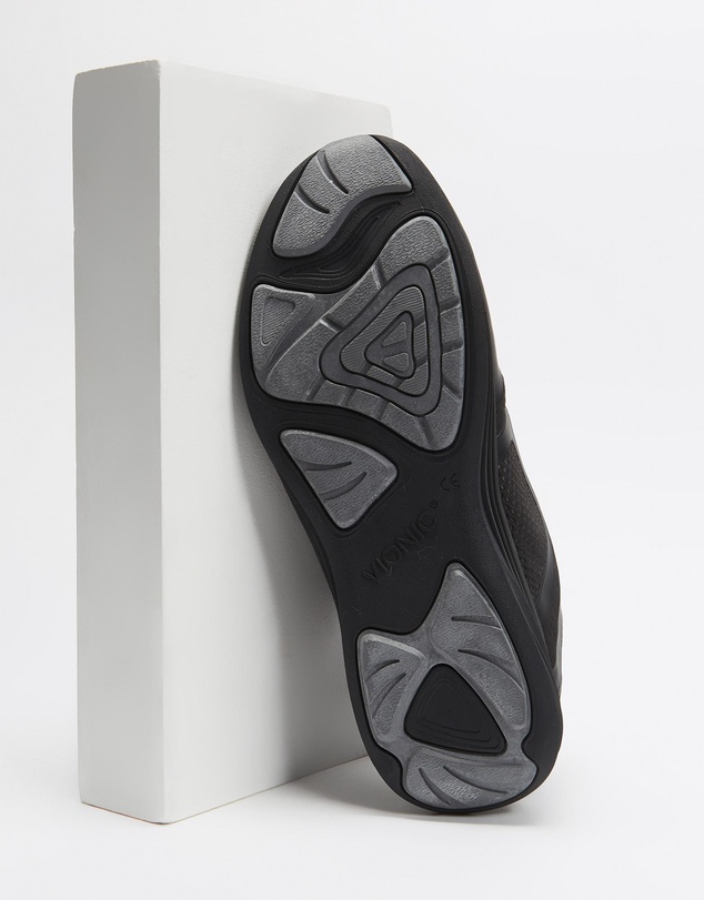 Vionic - Jojo Active Sneaker - Black