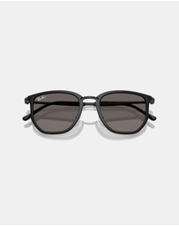 Ray-Ban - RB4451