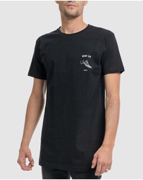 DVNT - High Tee