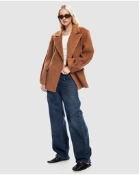 Lioness - Heart Shaped Coat - ICONIC EXCLUSIVE