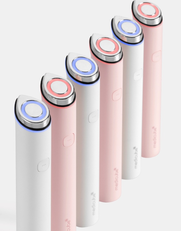 MEDICUBE - Age-R Booster Pro Mini White