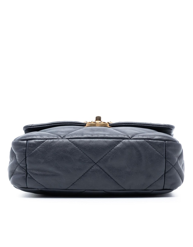 Pre-Loved by Azura Reborn - Pre-Loved Medium Lambskin 19 Flap