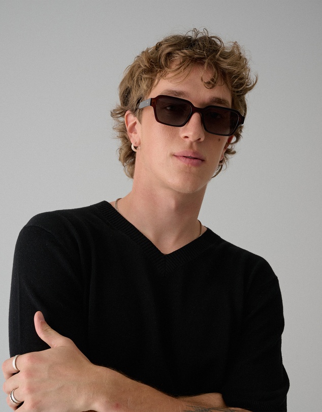 SZADE - Booth