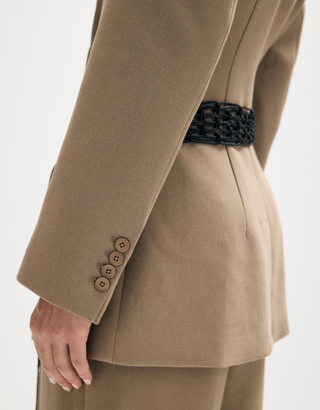 Minima Esenciales - Ise Macrame Belt Blazer