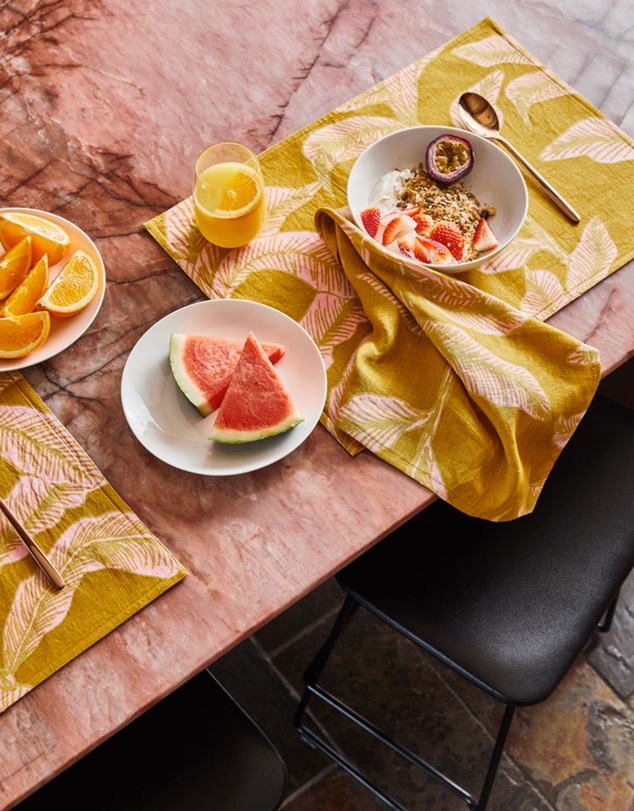 Mosey Me - Meridian Gold Placemat Set