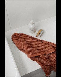 Miss April - Waffle Bathroom Set