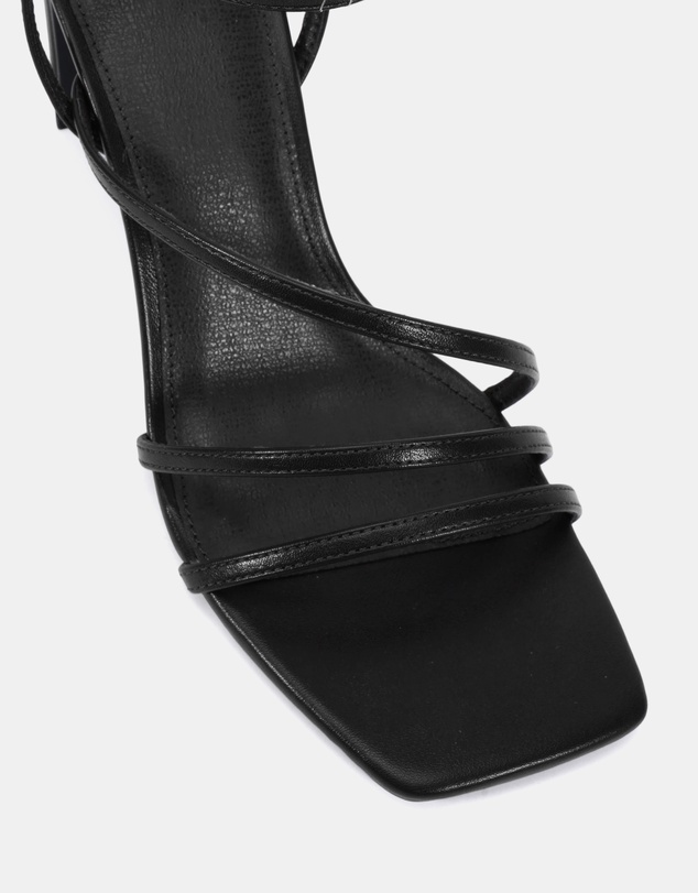 Novo - Norte Sandals