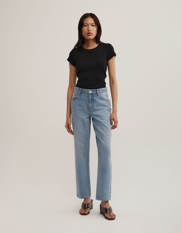 Witchery - Mid Rise Cropped Jeans