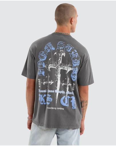 Kiss Chacey - Obscurity Box Fit Tee