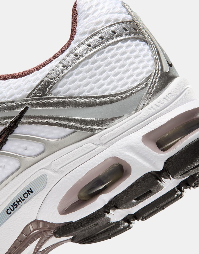 Nike - Air Max Moto 2K - Women's