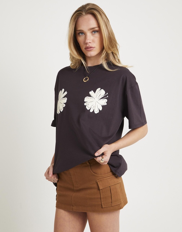 Subtitled - Flora Placement Oversized T-Shirt