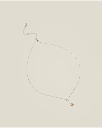 Rubi - Pendant Necklace