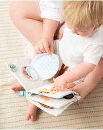 Playground - Playground Box 3: Nurturing Thoughtful Play (7-9M)