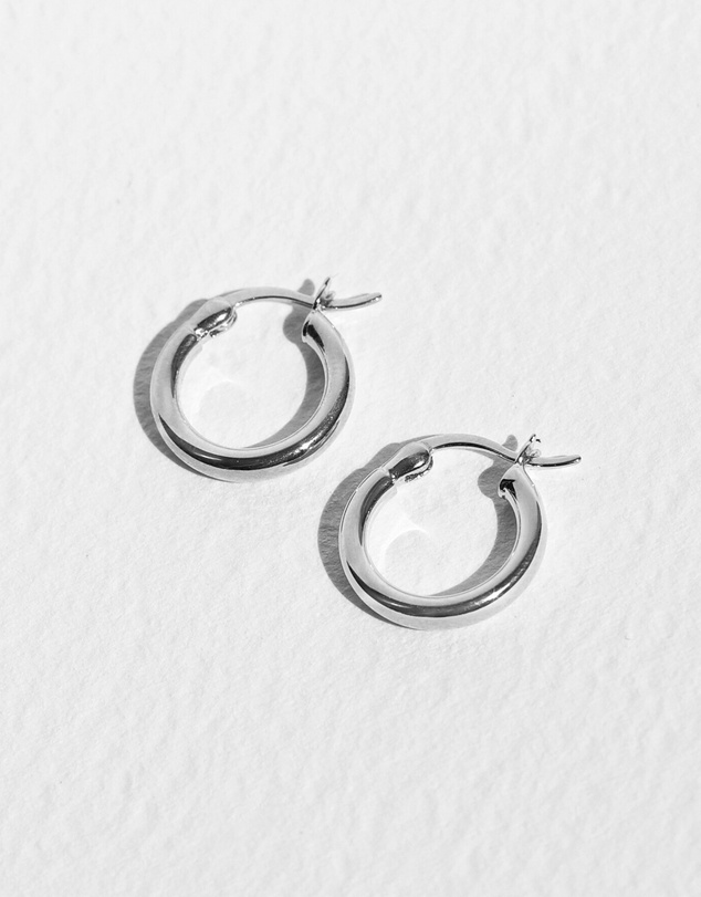 SAINT VALENTINE - Classic Hoops Small - Silver