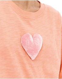 THE TALES - We Love Velvet Heart Street Tee