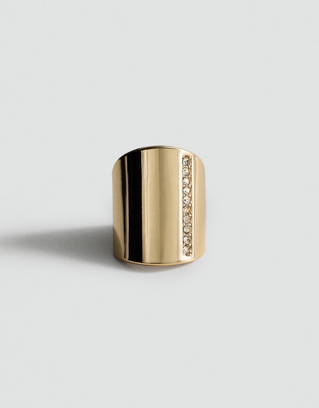 M.N.G - Ona Ring