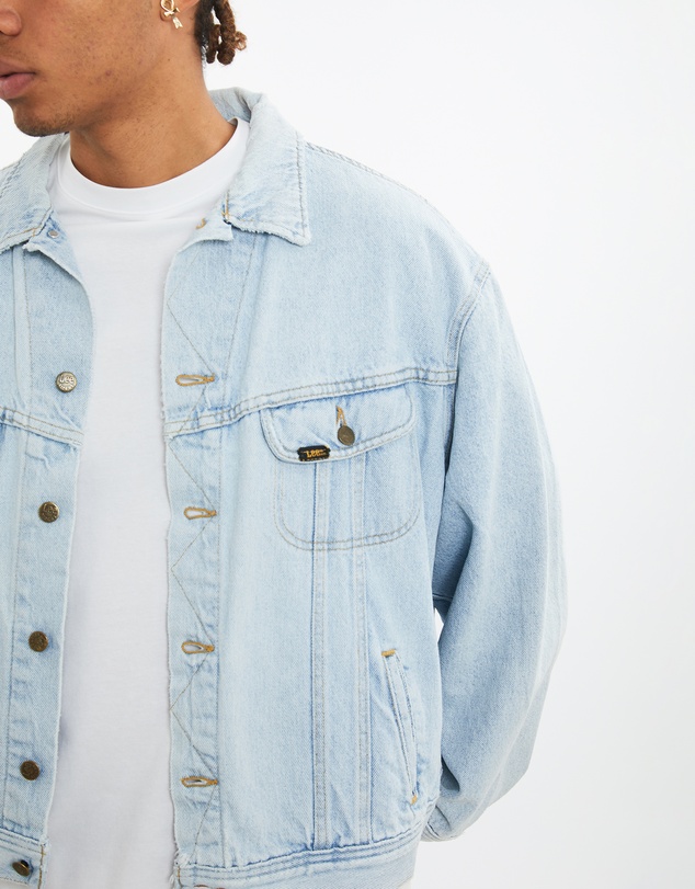 Vintage by The Real Deal - Pre Loved - 90s Lee Denim Jacket