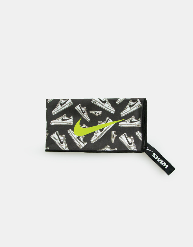 Nike - Quick Dry Towel