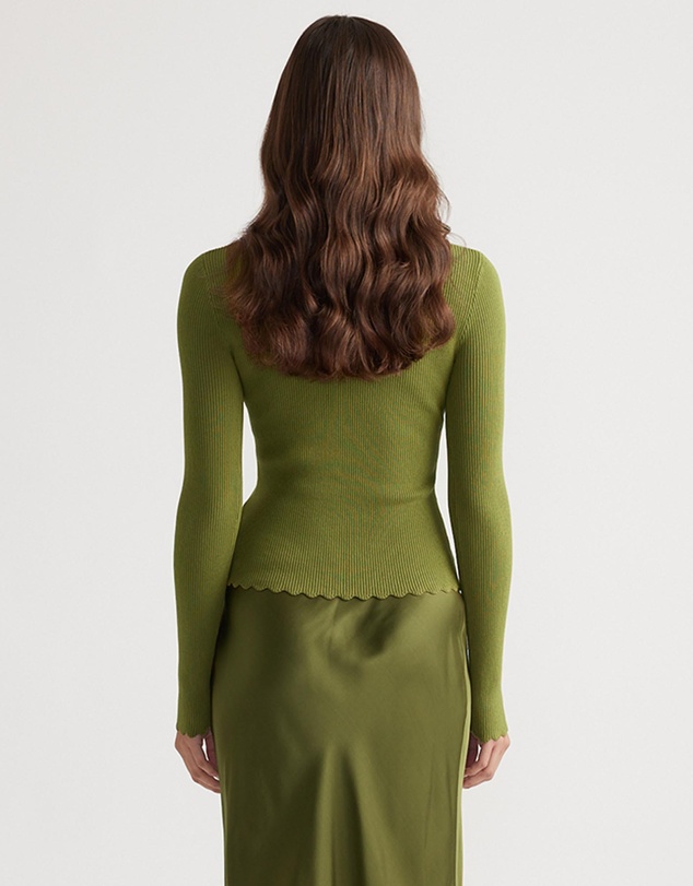 Decjuba - Lana Scallop Button Top