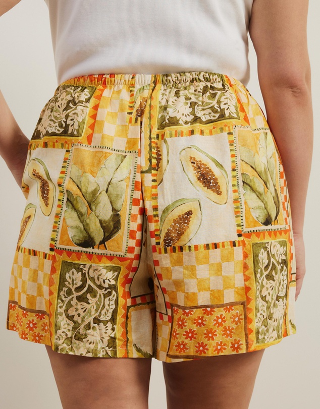 Atmos&Here Curvy - Paradise Linen Blend Shorts