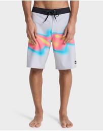 Quiksilver - Mens Surfsilk Straight 20