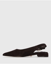 Betts - Chaps Leather Low Heel Pumps
